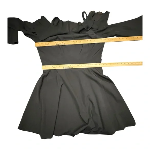 Hell bunny feminine goth dress - Picture 7 of 9